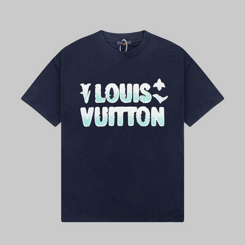 Louis Vuitton Men's T-shirts 49